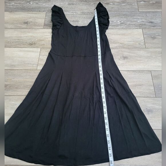 Loft Women's Black Little Mini Dress Size 2 ruffle sleeves fit & flare like new - Picture 7 of 9